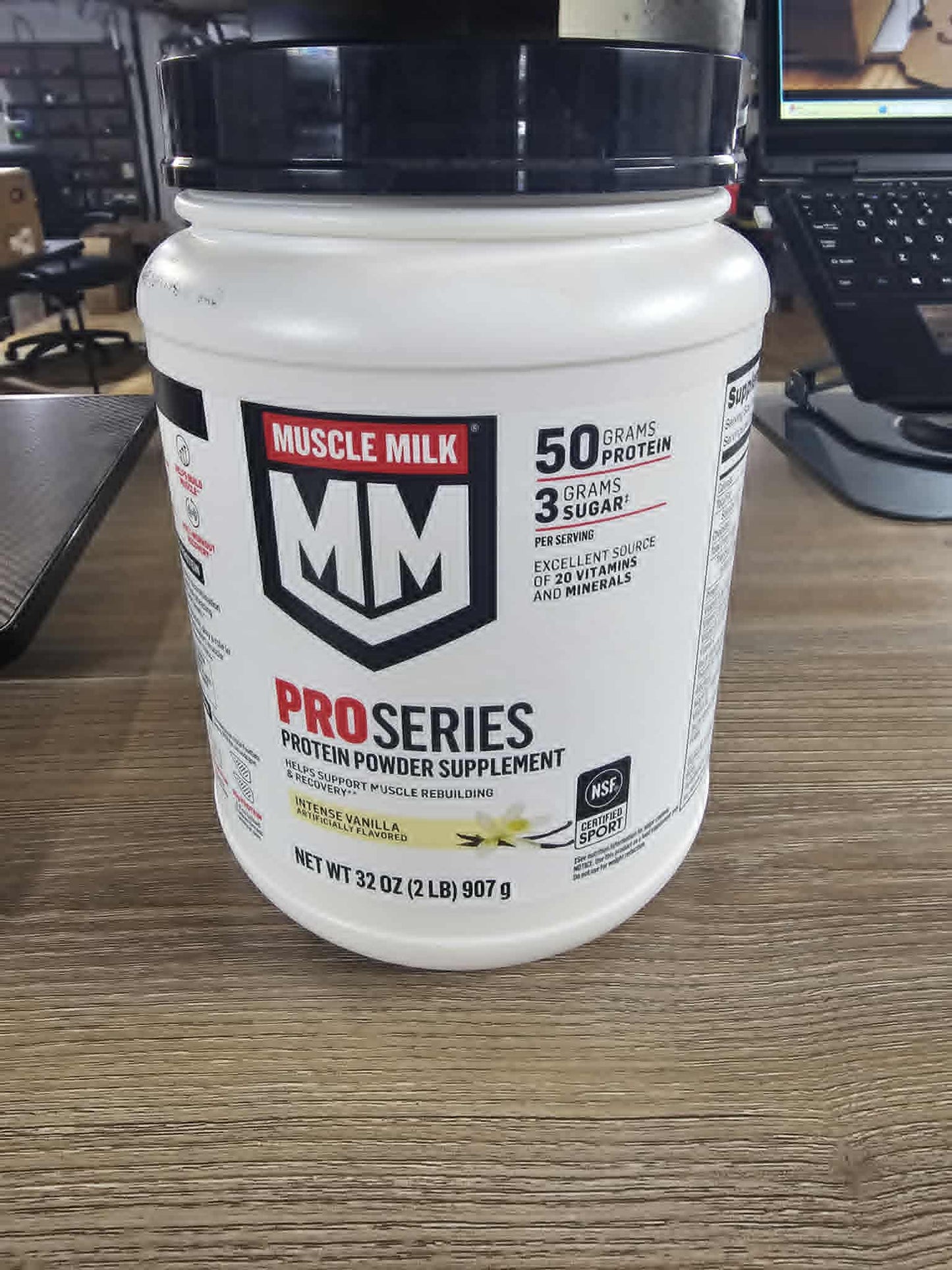 Muscle Milk Powder Pro Series, 50 Grams Protein, Intense Vanilla, 2 Pounds